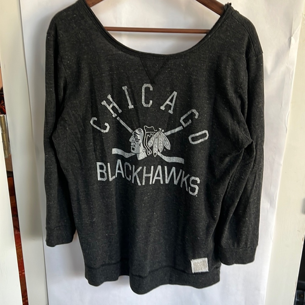 Chicago Blackhawks womens 3/4 sleeve scoop back tee
